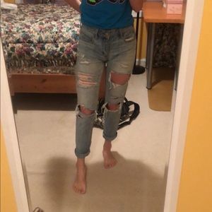 Ripped Tomgirl AE Jeans